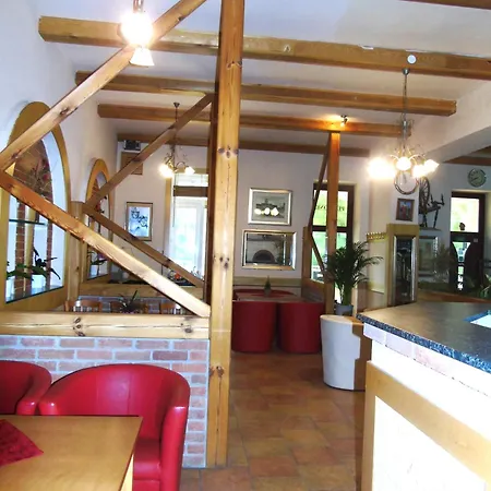 Toris 3* 特日内茨