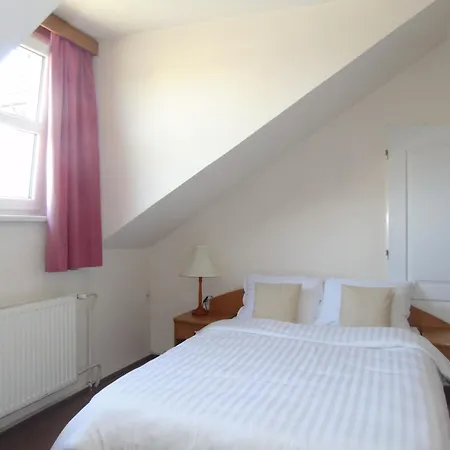 招待所 Toris 特日内茨