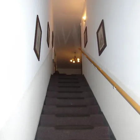 Toris Guest house