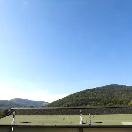 Toris 招待所 特日内茨